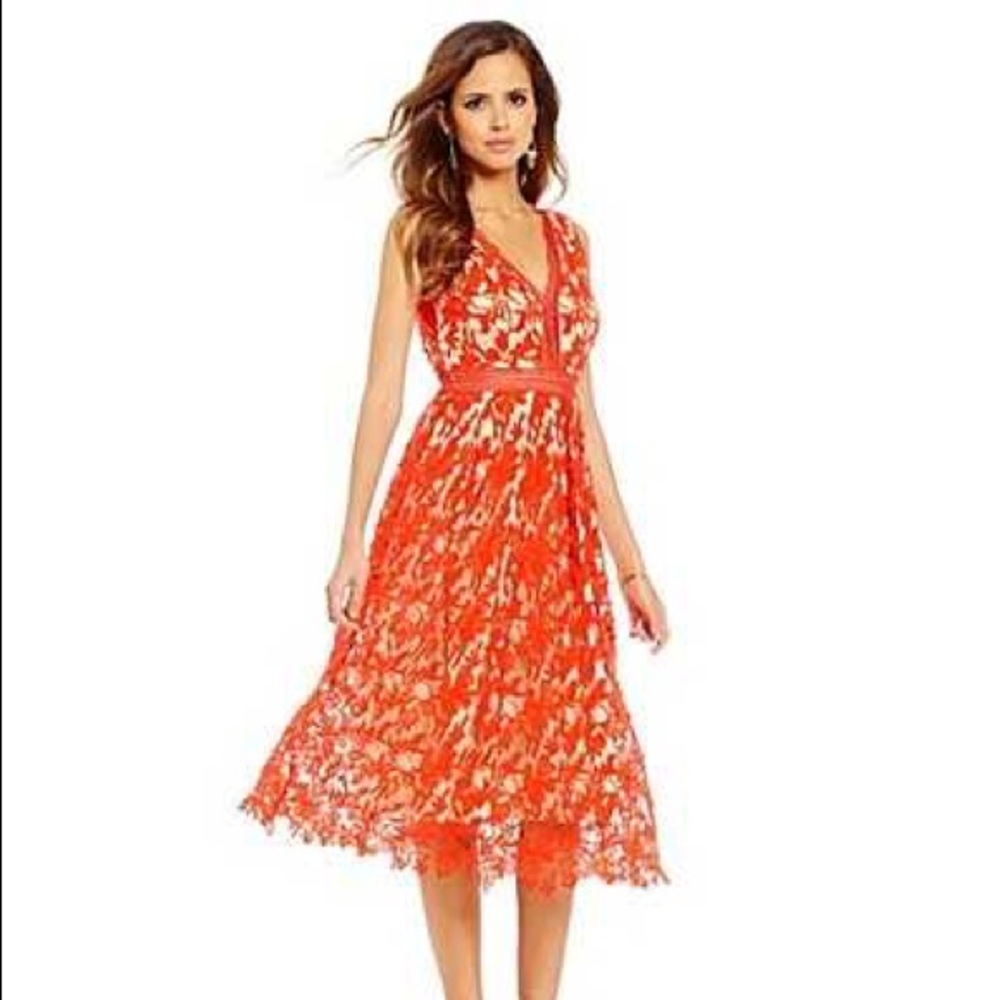Gianni bini red nude lace dress Mandarin